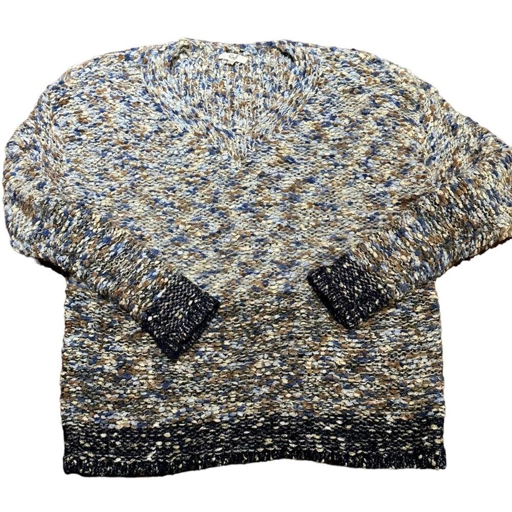 Easel Ladies Small/Med Oversized Chenille V-Neck Sweater in Blue and Tan Tones